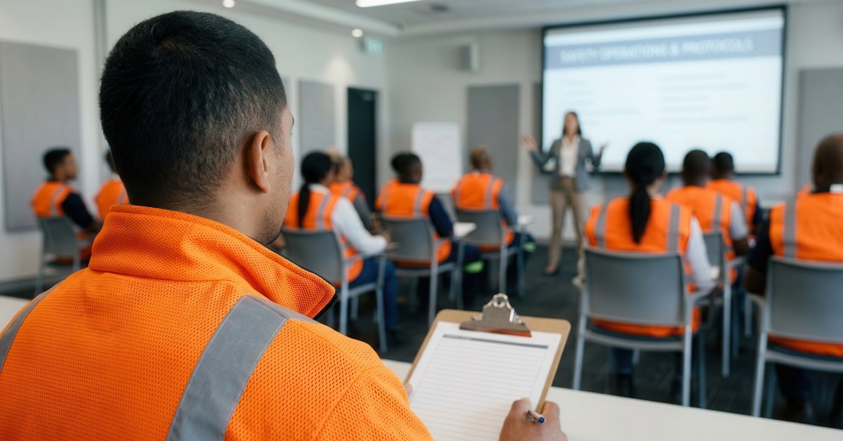 TN_WorkComp's tweet photo. Dealing with workers' compensation can feel like a maze for businesses striving to balance employee care with compliance. 

The Bureau is hosting a free training session in West TN to empower local industries to handle claims with confidence. Learn more: https://t.co/7VG4pg6BYC https://t.co/hPApcfCCjr