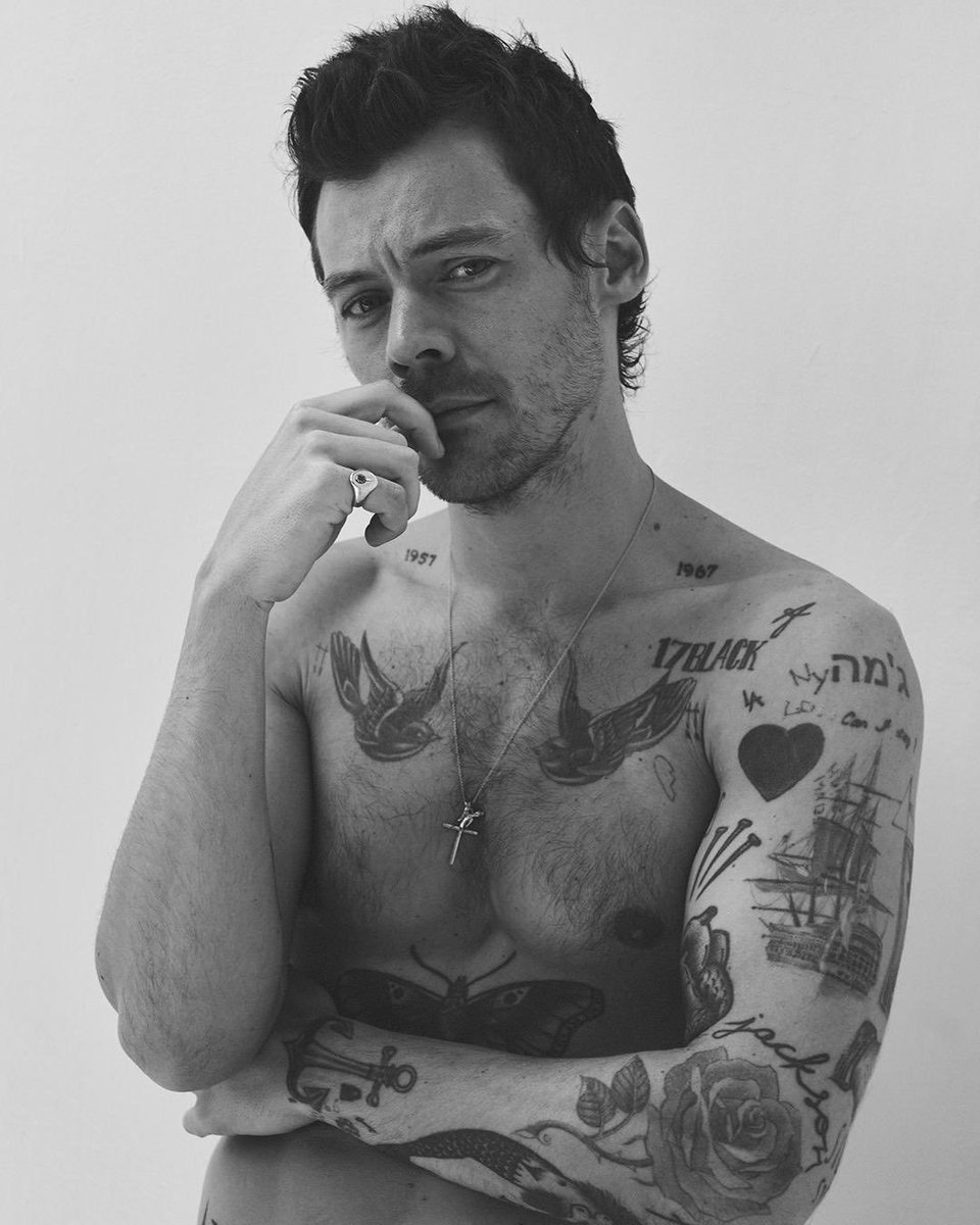 HarryArgHQ's tweet photo. (6) Otras fotos de Harry para W Mag 🤍

©David Sims https://t.co/GBHeJ48vX8