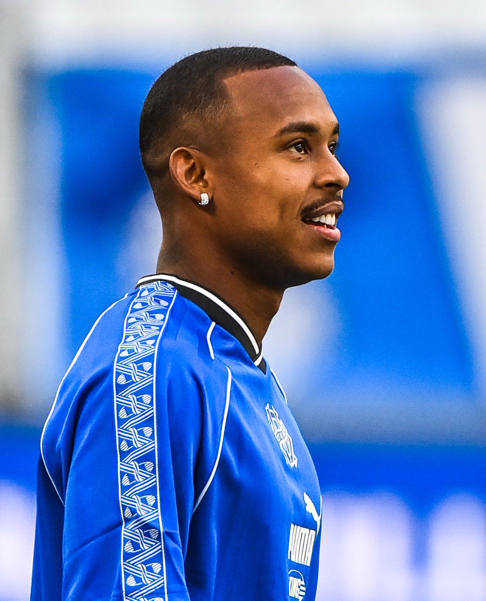 ActuFoot_'s tweet photo. 🚨 UNE RÉUNION A EU LIEU À L’OM POUR DÉCIDER DE L’AVENIR D’IGOR PAIXAO 🇧🇷, QUI POURRAIT QUITTER LE CLUB ! 👋💙🤍

Plusieurs clubs anglais sont intéressés. 

🗞️ @LaMinuteOM_ https://t.co/2UZQZV9clA
