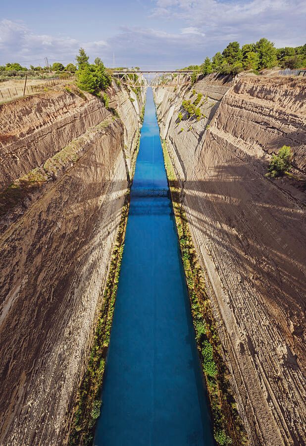 joancarroll's tweet photo. Aerial View of Corinth Canal! https://t.co/vsyLuHfrcs #canal #corinthcanal #peloponnese #greece #cliffs #vertical #steep #water #buyart #wallart #artforsale #artstore #travel #travelphotography #wallartforsale #giftideas @joancarroll https://t.co/aR91m3yEn2