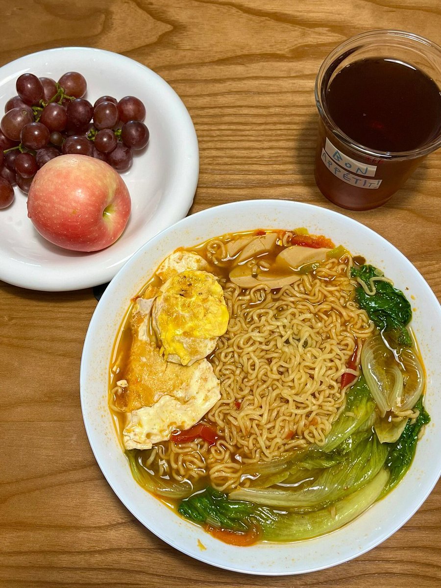 NguyenNicklaus's tweet photo. Made late-night instant noodles for my girl, and we’re sharing one bowl under the tiny desk lamp. Soft giggles and extra spicy broth—best 10-minute date ever. https://t.co/ZqJzsZkXVI
