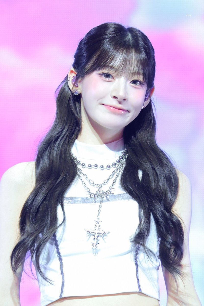 fill_itt's tweet photo. 260822

#스테이씨 #세은 #STAYC #SEEUN https://t.co/qsIKwtvqoI
