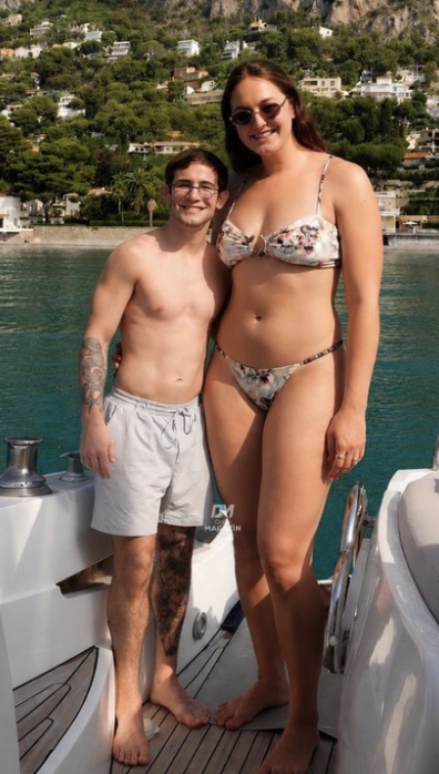 daily_magazin's tweet photo. Amerikalı güreşçi Lucas Byrd ve eski voleybolcu Ellie Holzman, düzenlenen törenle hayatlarını birleştirdi. https://t.co/Q842PntaWy