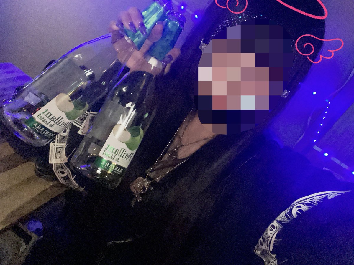 Ruka_Layer_07's tweet photo. ログアウト〜！ありがとうございました🥹 https://t.co/hsFGQH9xNx