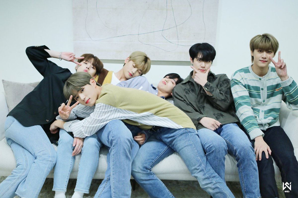 agihaesal's tweet photo. they will always be my most cherished group, my home, and the memories i’ve made as a rui will forever remain 🤍

until the time we can see you again as our beloved family of 6 https://t.co/lU6auSOaoO