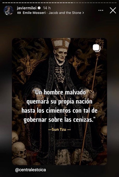 MorenoVuelve's tweet photo. Ladies and gentleman the president of the republic of Argentina: https://t.co/tgLwMgU5EX