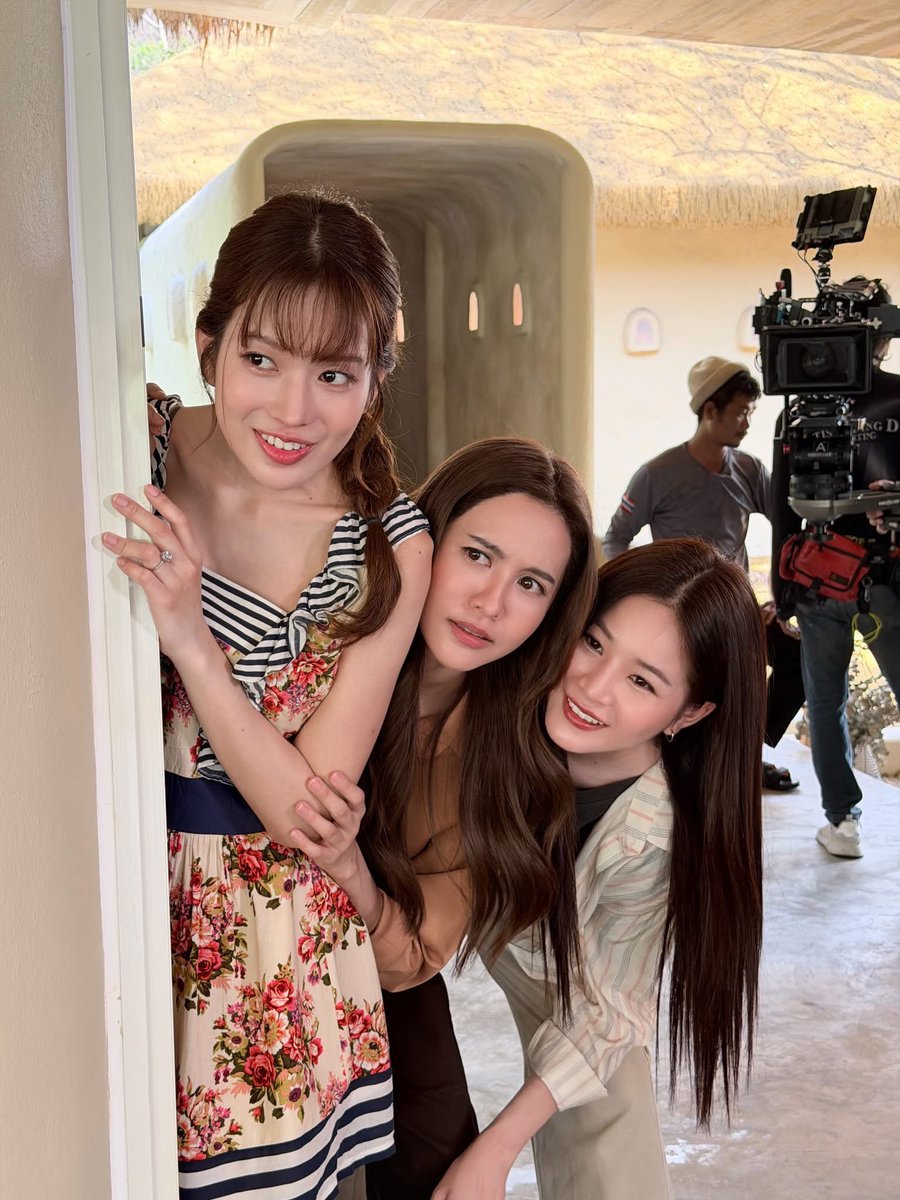 himmelenx's tweet photo. น้ำหนึ่งน่ารักอะ🥺 รู้เลยว่าตั้งใจกับผลงานนี้มากๆ ทั้งลงรูปในไอจี ลงคลิปติ้กต่อก ลงโปรโมทเอยใด มาช่วยเทรนด์แท็กทุกอีพีมีเปิดสเปซด้วยซ้ำ อัพเดตโซเชียลตลอดเลย เอ็นดูม้ากกก เพราะฉะนั้นอีพีสุดท้ายไปให้กำลังใจน้องคนเก่งกันนะคับ🫶🏼

#NamneungMilinD https://t.co/wgGC4gxtnj