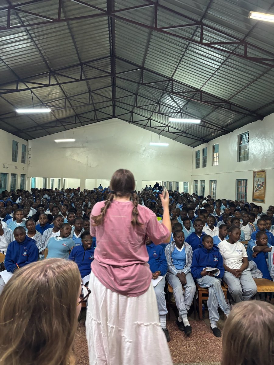 UMHB's tweet photo. This summer, UMHB Global Outreach sent students around the world to serve and share the gospel in Alaska, Belize, Canada, Kenya, Montana, Nepal, the Rio Grande Valley, the United Kingdom and Indonesia.

We’re grateful for students who live out their faith while to serving others. https://t.co/8evmDCJT5V