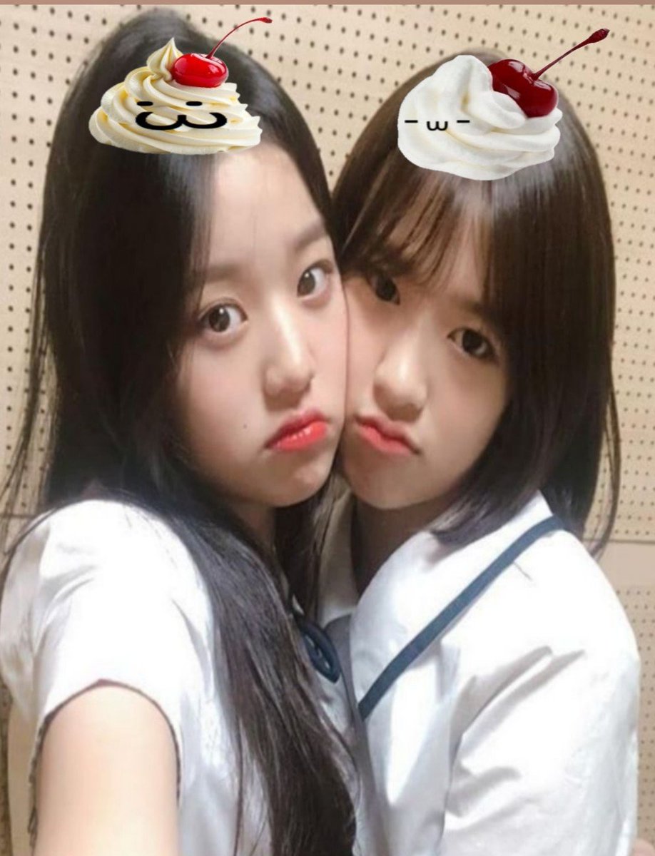 DottedTulle's tweet photo. @IVE_Exhibition @IVEstarship We're so backkkk https://t.co/tyZAoF3Oed