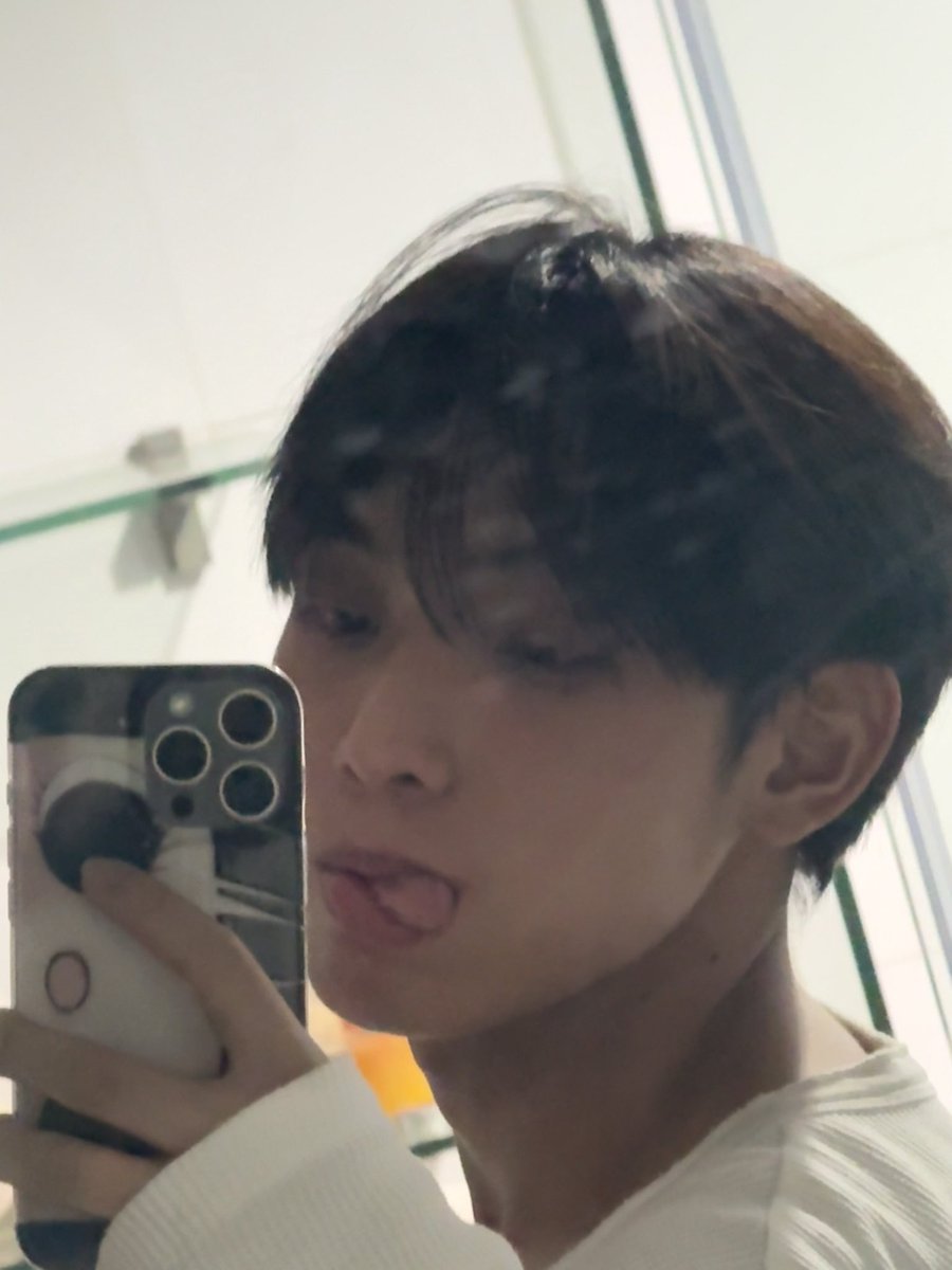 axllukecab's tweet photo. Hai imy https://t.co/Gn4OUOYhW8