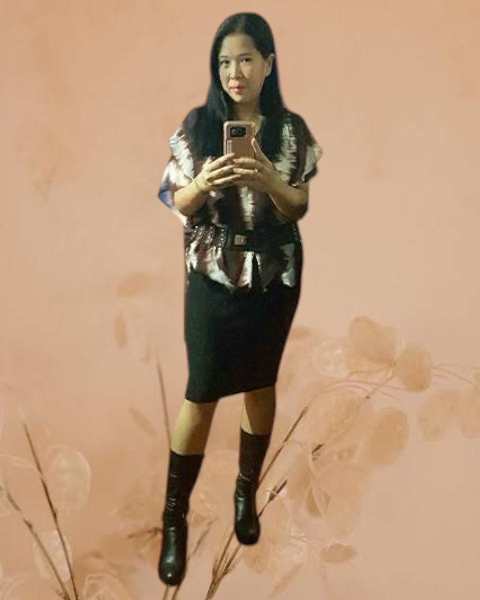 palmerdebra's tweet photo. #boots #boot #bootseason #iloveboots #bootlovers #bootlove #thesebootsaremadeforwalking #bootqueen #selfie #selfiequeen #fashionista #bootqueendebrasg https://t.co/yw4AxabJbP