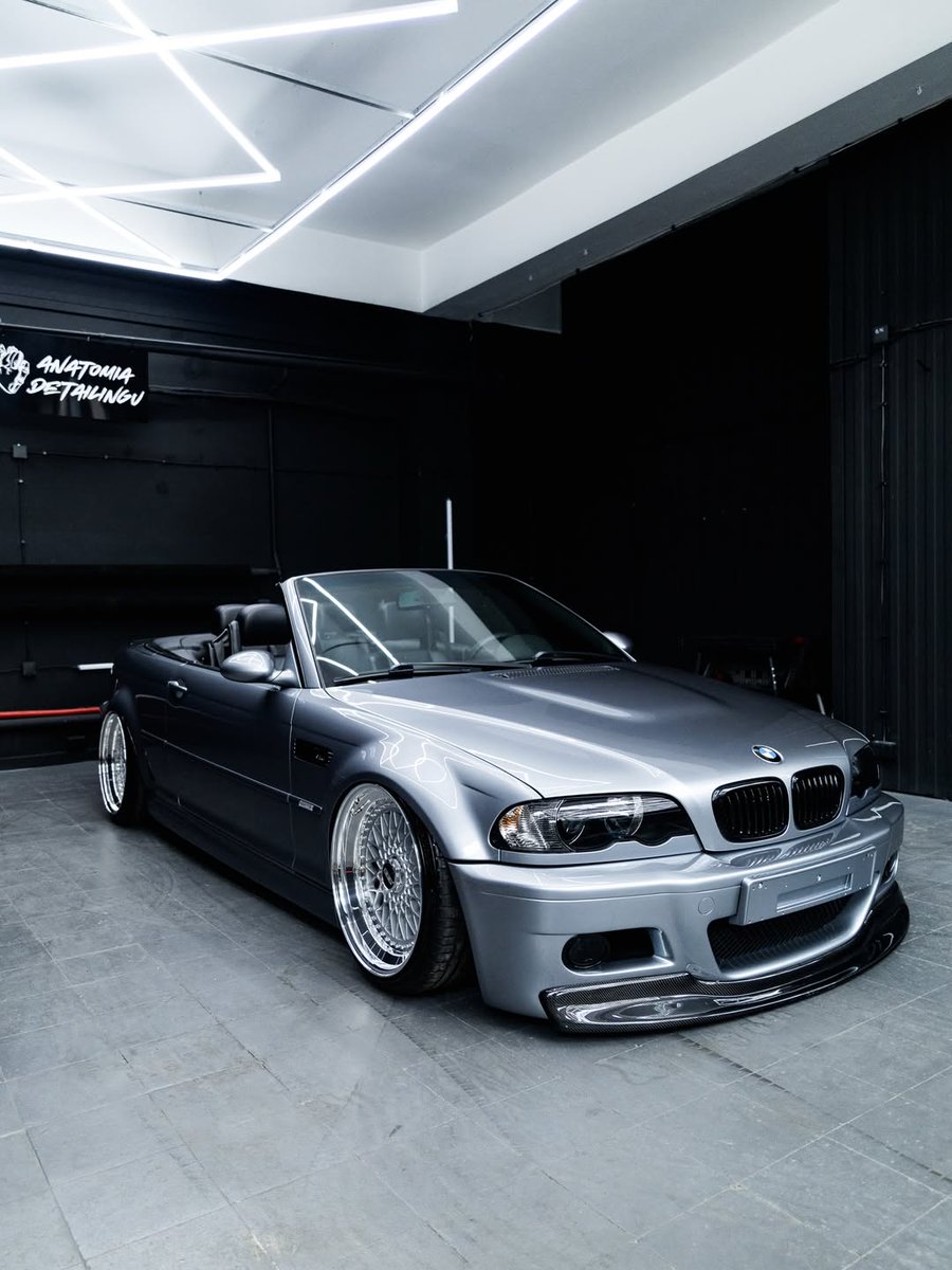 ApexDistrictX's tweet photo. E46 M3 https://t.co/rHb32t2XzS