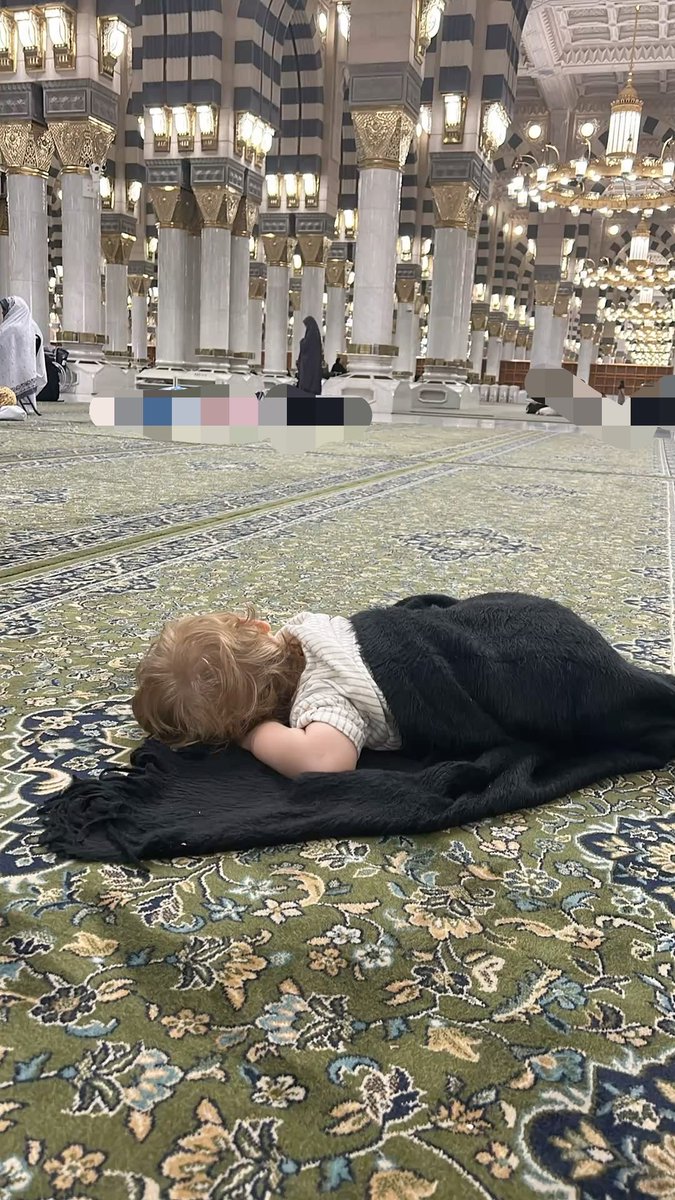 bintimedinah's tweet photo. Hamza kalk annem evimize gidiyoz https://t.co/tyFaW19hPS