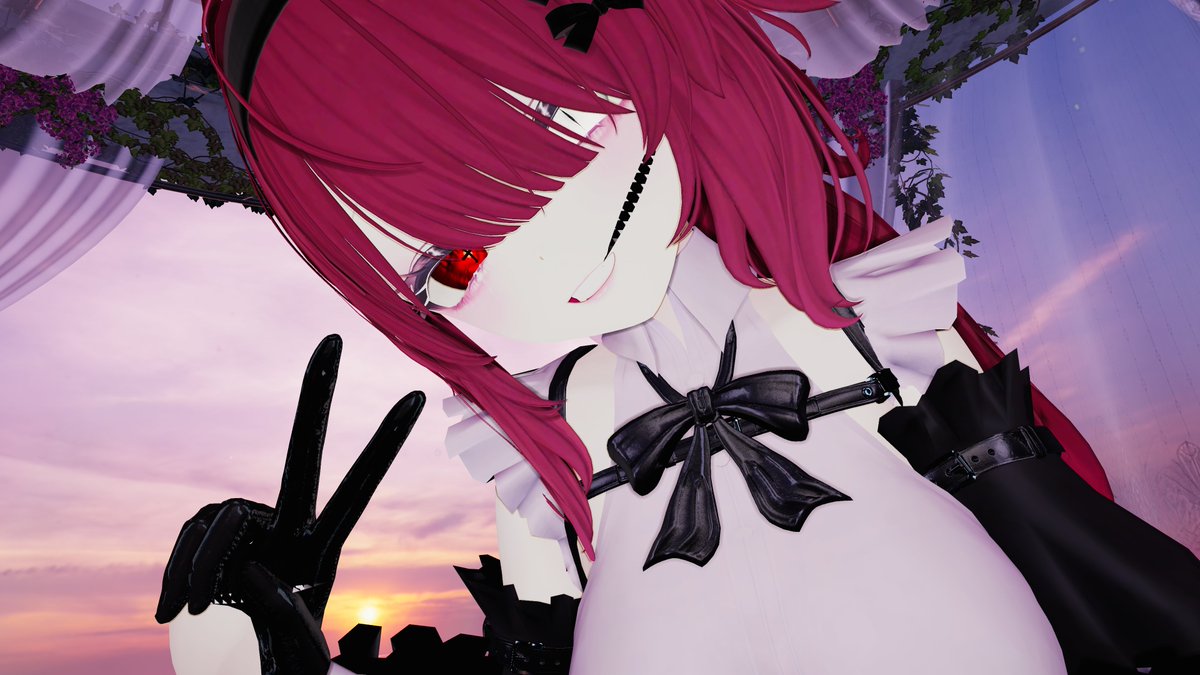 Roro_VtuberP's tweet photo. 生存報告、最近はリアルも結構忙しくて
VRCもあんまし出来てないです…。
それはそれとしてナイトレインで
曲剣特化鉄の目で遊んでます https://t.co/nWofU5davo