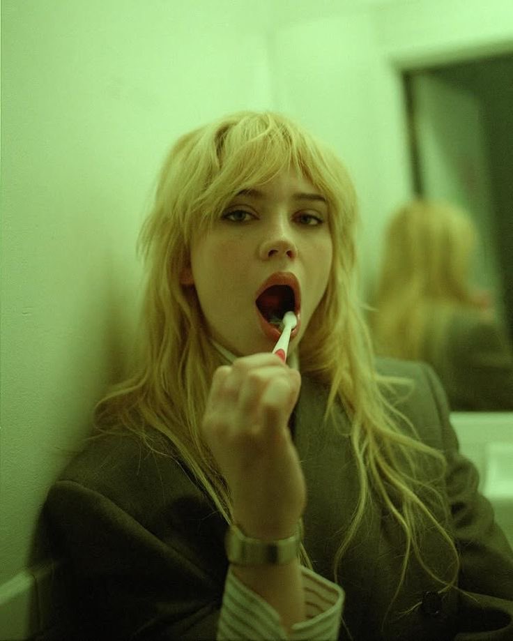 Schizolottie's tweet photo. Hi everyone!

I just posted the fourth chapter of my #Lottienat fic, Sentimental Lady.

(Post­ing directly from my workplace bathroom.)

Lots of love 💕

https://t.co/Yn22hRYrcw https://t.co/bwqdl2NB1p