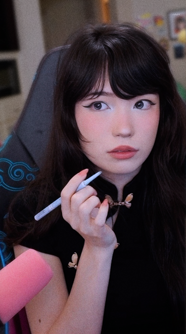 _rvvk's tweet photo. 💄
Emiru 08-25-26 https://t.co/IXecTbYkIl