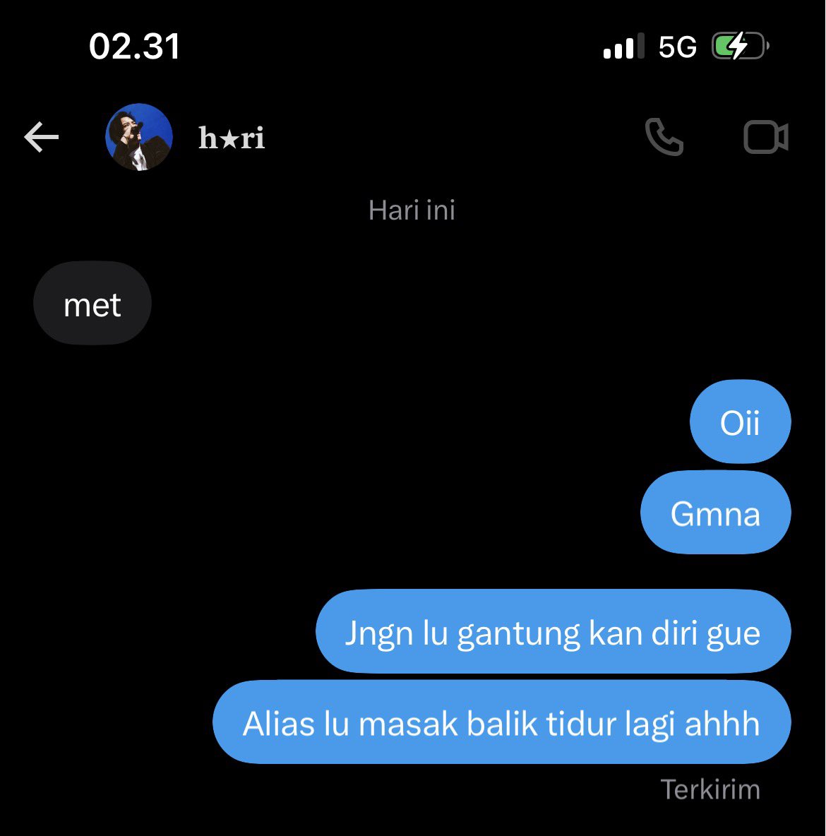 ayulohnyulmet's tweet photo. beda semenit doang plsss 😩🫵🏻 langsung ditinggal kamprettt @ohhariyyul sedangkan gue penasaran dia ngechat apaaaaa tolong https://t.co/DyC5w3Ppd8
