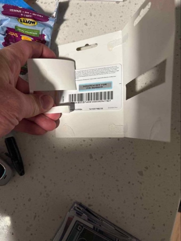 Scott197246's tweet photo. I got $100 apple card what can I get from your menu? https://t.co/KwKKNE5AWo