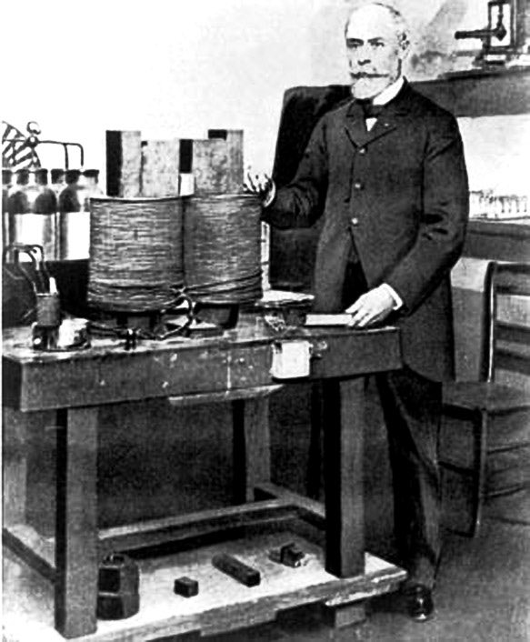 cathscigreats's tweet photo. The French physicist Henri Becquerel died August 25, 1908. He shared the 1903 Nobel Prize in Physics for his discovery of radioactivity. The SI unit of radioactivity is named after him. 

At his funeral at Saint-Pierre-de-Chaillot Catholic Church, the priest spoke about his Catholic faith.