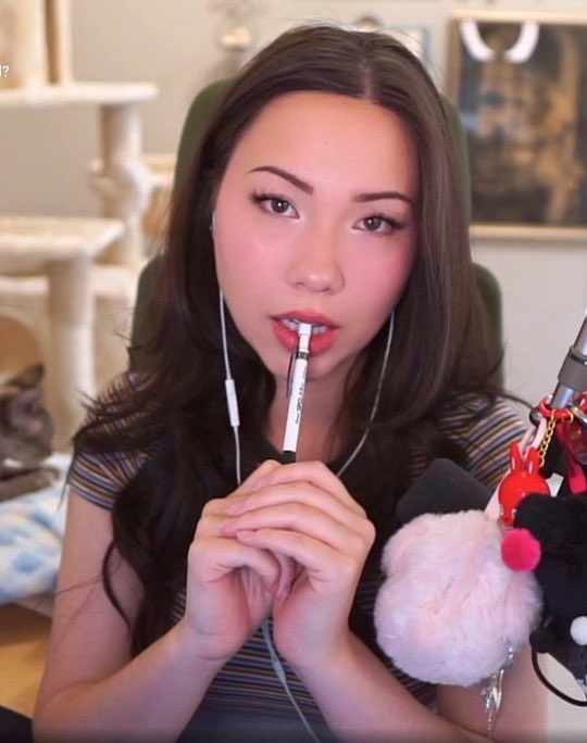blankslate20006's tweet photo. Happy birthday to the wonderful J0d1

Any of you streamer obsessed gooners better give her your nut today!

Just stare at her face and get lost while pumping away https://t.co/CGz3SyA3h9