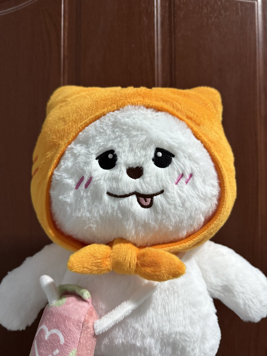 hii_xwonder's tweet photo. รีวิวเมิฟอ้วมของอุนยายยย 🐶🧡

การใช้งาน : ⭐️⭐️⭐️⭐️⭐️
ความน่ารัก : ⭐️⭐️⭐️⭐️⭐️
ความอ้วม : ⭐️⭐️⭐️⭐️⭐️⭐️⭐️⭐️
ขนนุ่ม : ⭐️⭐️⭐️⭐️⭐️ https://t.co/i0CNq9WXkM