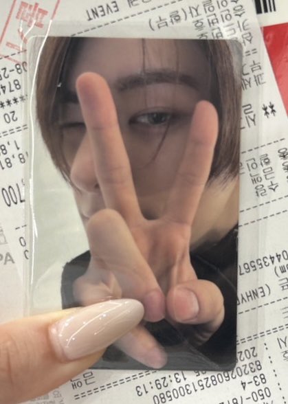 nmocsh's tweet photo. enhypen musinsa トレカ ラキドロ 交換
求　ソンフン
譲　ジェイク

郵送での交換になります！
お気軽にお声掛けください
 #enhypen交換 https://t.co/EGfHNqAihN