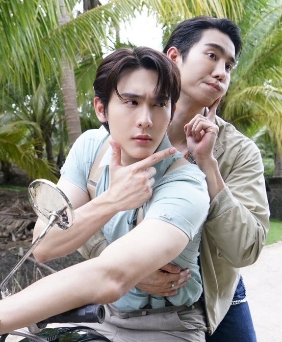 Myrabbittui's tweet photo. มากอดกันให้ดูบ่อยๆ นะคะ ป้าชอบฟ้าฟิน

HONGSEN KLOOKFOON Q24
#LoversAndGangsters https://t.co/wKjD1Faad5