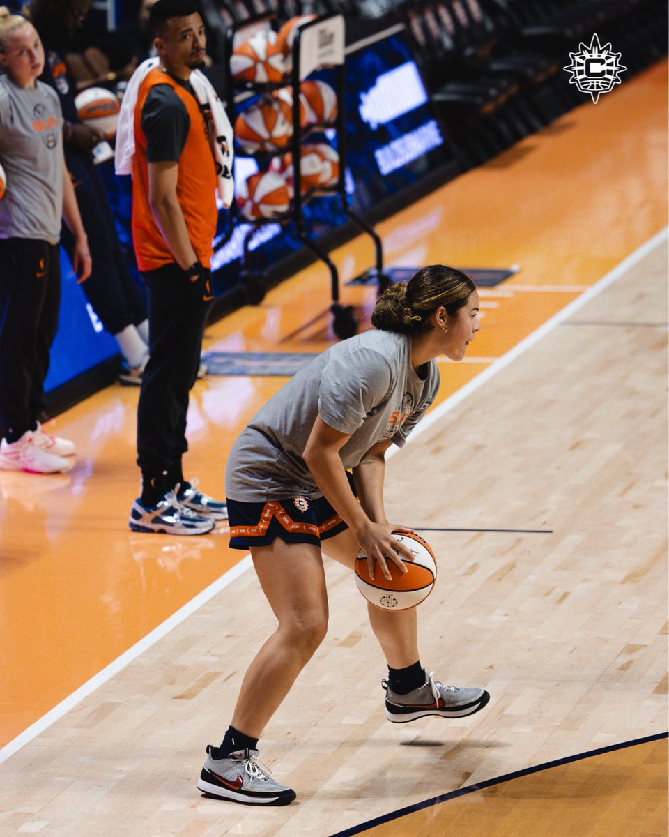 ConnecticutSun's tweet photo. New frames 📸

#GoldenHour | #CTSun https://t.co/PhEZJDZ8EQ