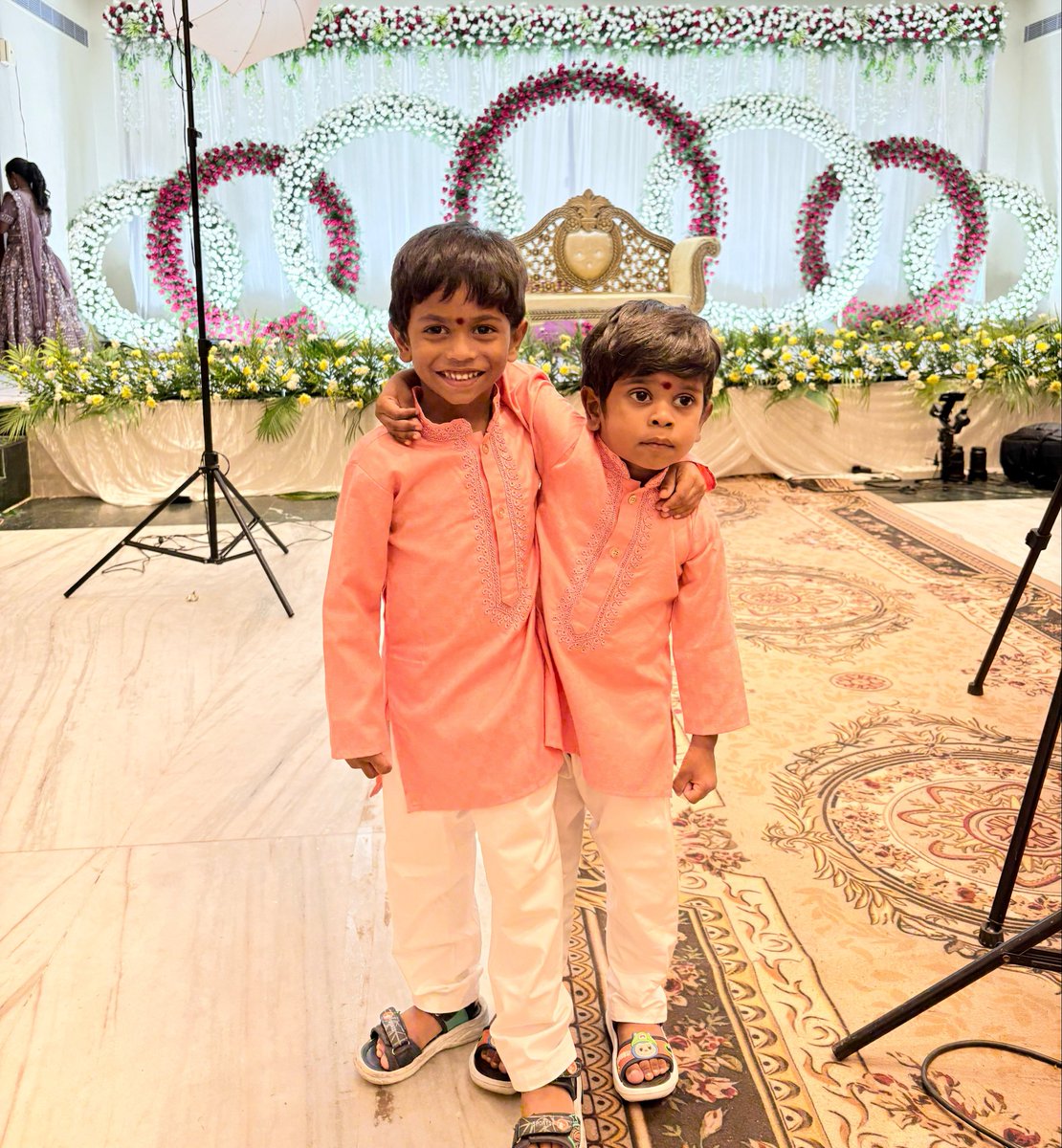 HemuParuchuri's tweet photo. #ParuchuriDuo in Family wedding 

#Shourya #Bhargava 💕 https://t.co/3nzYZCqI7O