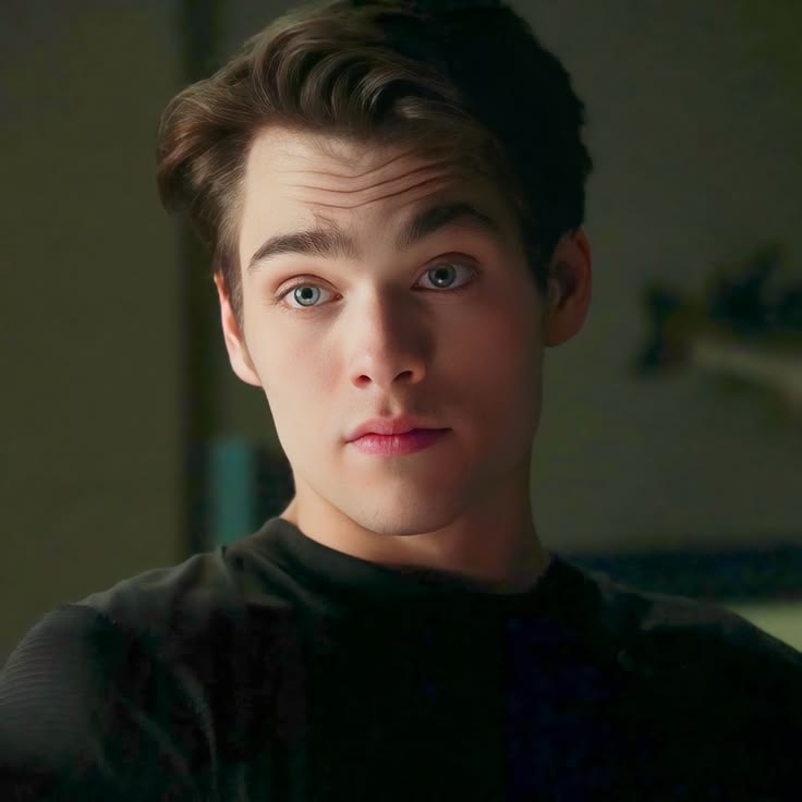 mccallxalpha's tweet photo. 𝘚𝘯𝘦𝘢𝘬𝘪𝘯𝘨 𝘪𝘯𝘵𝘰 𝘵𝘩𝘦 𝘋𝘦𝘷𝘦𝘯𝘧𝘰𝘳𝘥 𝘗𝘳𝘦𝘱 𝘓𝘰𝘤𝘬𝘦𝘳 𝘙𝘰𝘰𝘮 𝘞𝘢𝘴 𝘑𝘶𝘴𝘵 - 𝘛𝘰𝘰 𝘔𝘶𝘤𝘩 𝘧𝘰𝘳 𝘓𝘪𝘢𝘮 𝘵𝘰 𝘏𝘢𝘯𝘥𝘭𝘦 https://t.co/iSVPegBAeJ