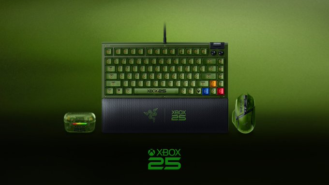 IdleSloth84_'s tweet photo. Celebrate 25 years of XBOX the Razer way. Pre-order the Razer | XBOX 25th Anniversary Collection: 

XBOX 25 Anniversary Edition:
• Razer Basilisk V3 Pro 35K
• Razer BlackWidow V4 75%
• Razer Hammerhead V3 X HyperSpeed
• 8BitDo Ultimate Charging Dock for XBOX Controllers
• Backbone Pro
• PowerA XBOX Sling Bag
• GameSir X5 Lite for XBOX

Xbox Wire:
https://t.co/gWtXzDGAUX

Razor:
https://t.co/hNxKmccKM8