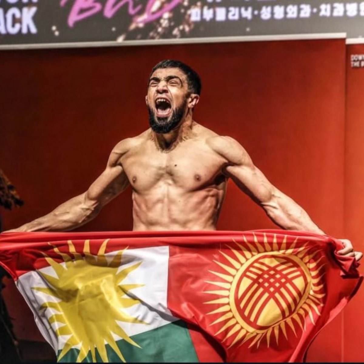 Artos_mma's tweet photo. Kırgızistanlı Kürt mma dövüşçüsü Ruslan Amuev 29 Ağustos Cumartesi günü gerçekleşecek olan BnD Black Cup turnuvasında dövüşecek. https://t.co/H5ONvWMKkY