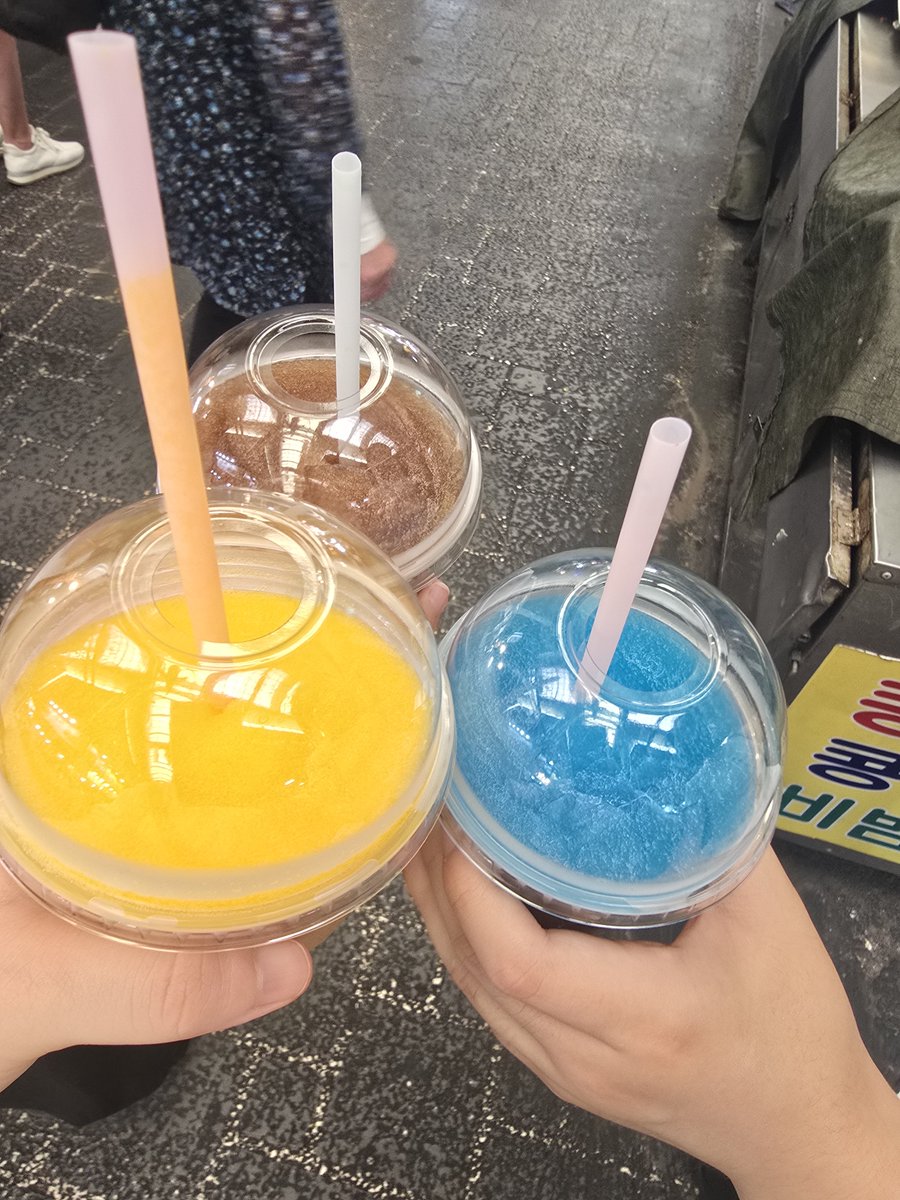 lol_breadragon's tweet photo. 부산1일차 https://t.co/ibkURyyw3m
