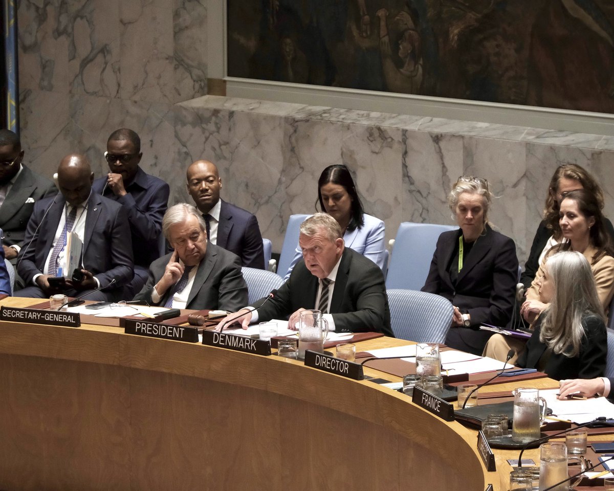 Denmark_UN's tweet photo. Today 🇩🇰 hosted a #UNSC open debate on resolution 2417 on conflict &amp; hunger. In 2018, 74M people faced crisis food insecurity. Today it's 147M.

Food is under fire: crops burned, markets attacked, aid denied. Res 2417 gives us the tools to act. Now we need to use them. https://t.co/u6zY7acoo3