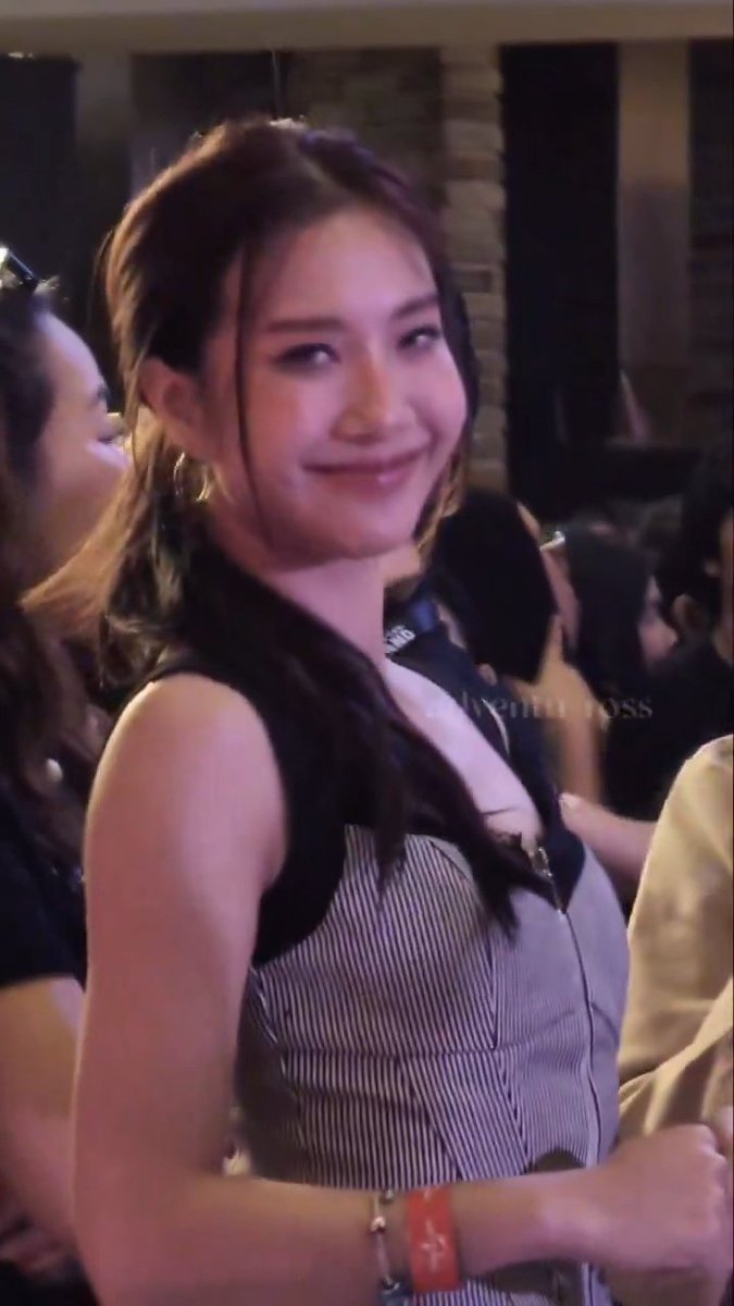pypllp_b's tweet photo. น่ารักมากกกกกก น่ารักที่สุดในโลกกกก โจริญคือความสดใสของโลกใบนี้มากอ่ะะ อรั่กกใจละลายคับบบ 💖🌻🌟 https://t.co/3wbkx2m5ns