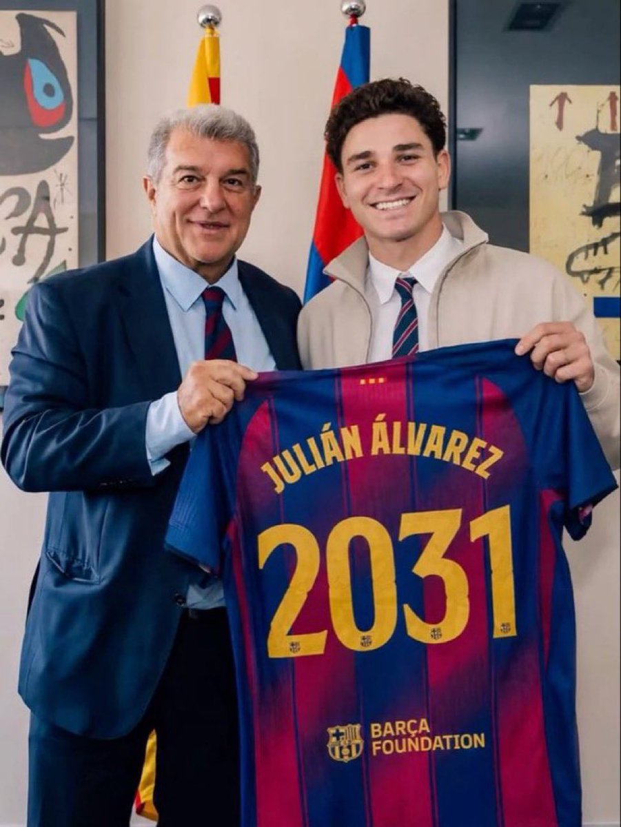 LamineYamaba's tweet photo. Julian Alvarez to Barcelona HERE WE GO🔵🔵🔴🔴 https://t.co/llkKjvDGJk
