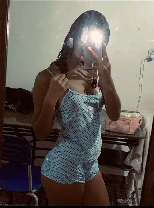 suhaniii00's tweet photo. Night dress  🫦💦

Come on Babe  🥵🫦💦 https://t.co/D3L7QbGHUY