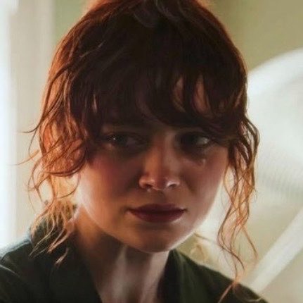 CultureCave_'s tweet photo. Writers are allegedly considering taking Peter Parker (Tom Holland) and Jean Grey’s (Sadie Sink) relationship “beyond friendship” in ‘SPIDER-MAN 5’ or in another MCU film.

Rumors suggest Marvel could break away from Jean’s traditional relationship with Scott Summers (Cyclops) https://t.co/zeu5eAxdQy