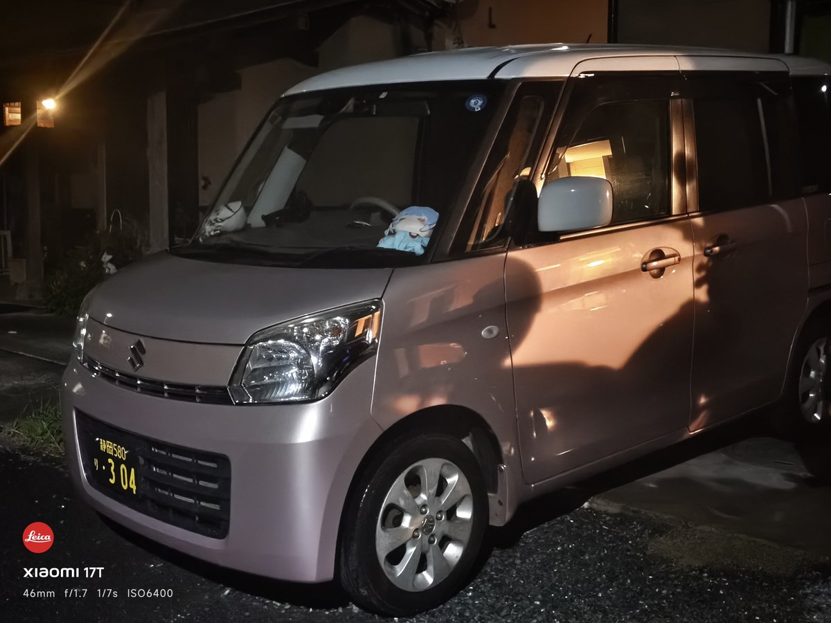 noiwanwan's tweet photo. ガソスタクオリティ版
クリスタルキーパー終わった
十分綺麗
通常軽のクリスタルキーパーは9845円の半額だけど

ガソスタクオリティ版は店舗価格の35%でやってるよ
軽なら6900円！ https://t.co/ZF2RENImaQ