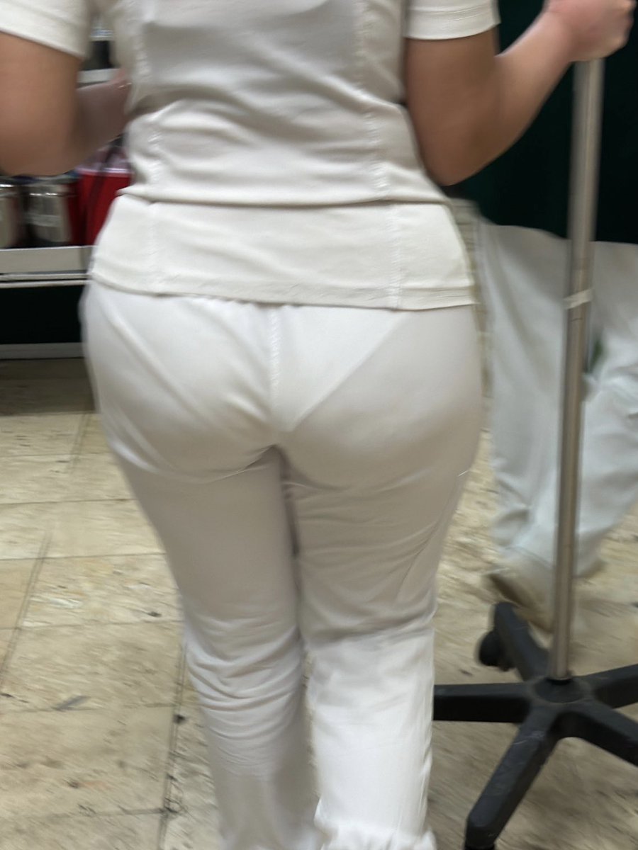 GemelasSexysVer's tweet photo. Ya ando de putita en el hospital 🫣🙊
Aquí está su enfermera cachonda 🥵🔥
Disponible para servicios en #Veracruz hoy después de las 3 pm, también tengo mi contenido en promoción 
#martesdetentación https://t.co/yCV4aoLSAO
