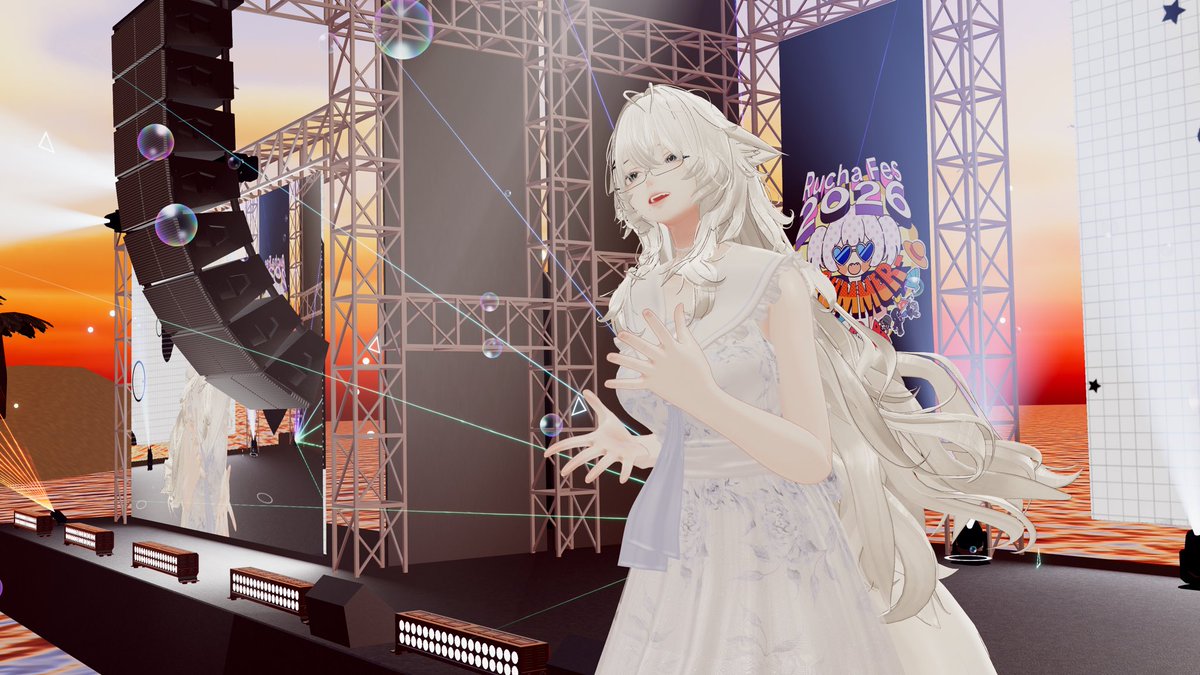 SEIROOM_VRC's tweet photo. みんなの熱量と組み合わせがすごくて写真の量がとんでもない事になったので出演者の皆さんの写真を、一枚ずつ😆

その①

#Ruchafes summer 2026 https://t.co/VZZUR8sdMM