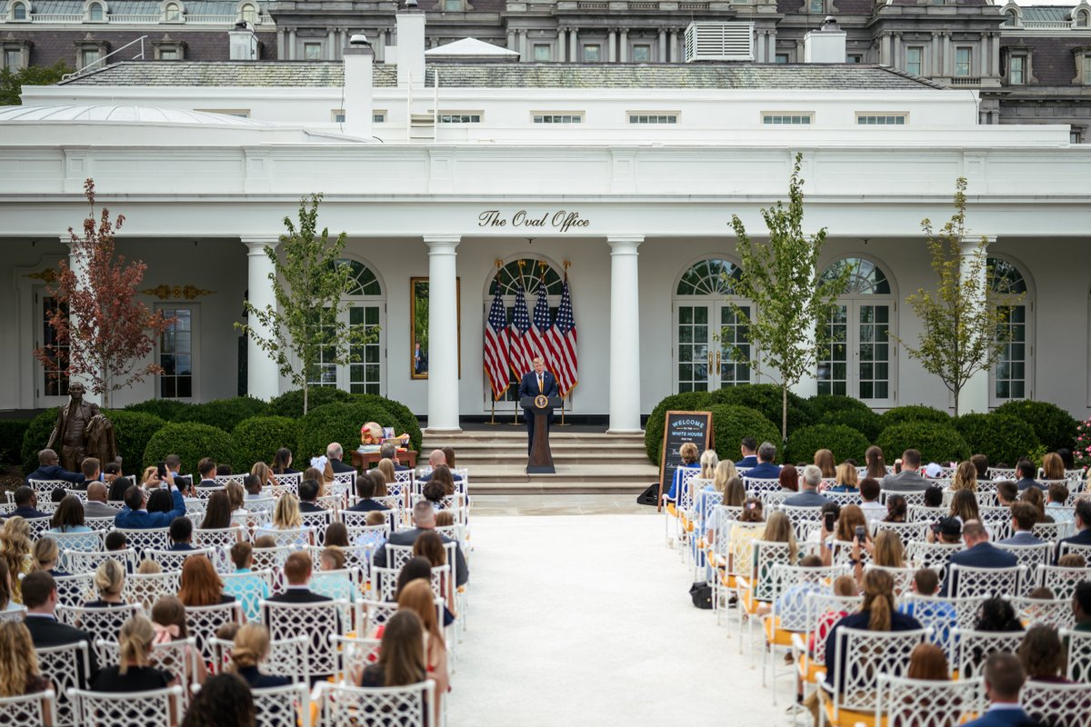 WhiteHouse's tweet photo. This school year, American parents and students have a lot to be excited about. 

The Trump Administration is steering education back to its rightful focus: serving students so they are prepared for successful futures. 🇺🇸 https://t.co/Fz66qbFQdO
