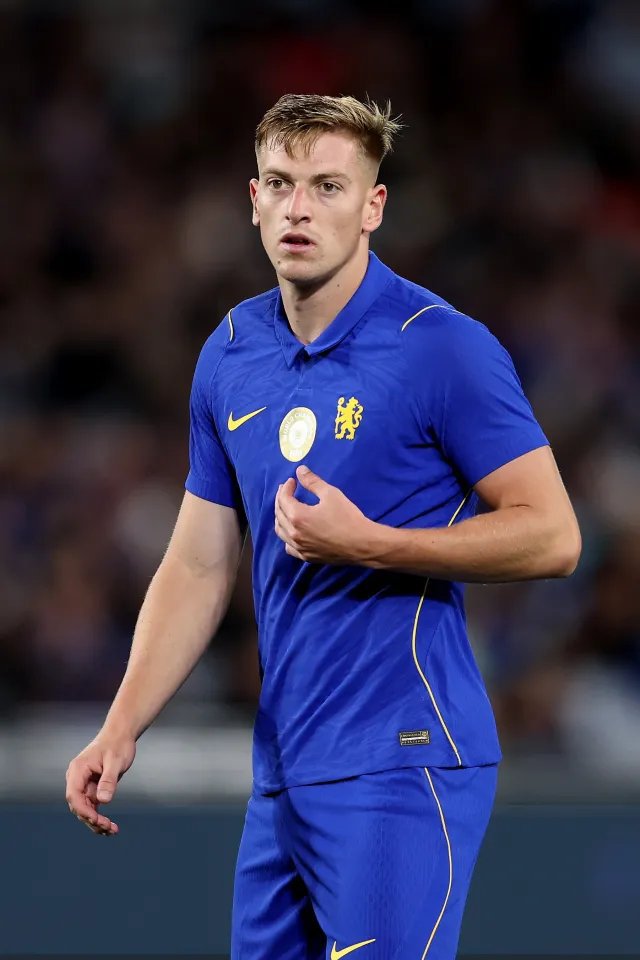 secretvision10's tweet photo. £30m signing. Just 1 goal in 28 Premier League appearances. Yet Chelsea still managed to make a £15m profit on Liam Delap. Imagine if he had scored five Premier League goals. 😂😂 https://t.co/31zNtWVpLj
