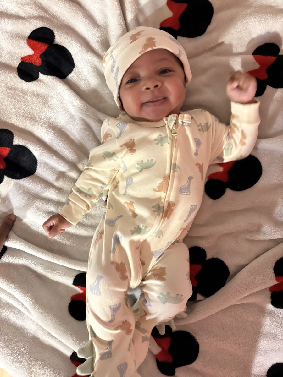cayluvsyou's tweet photo. i love you ny’aire i’d do anything for you https://t.co/vPtTlDOaf5