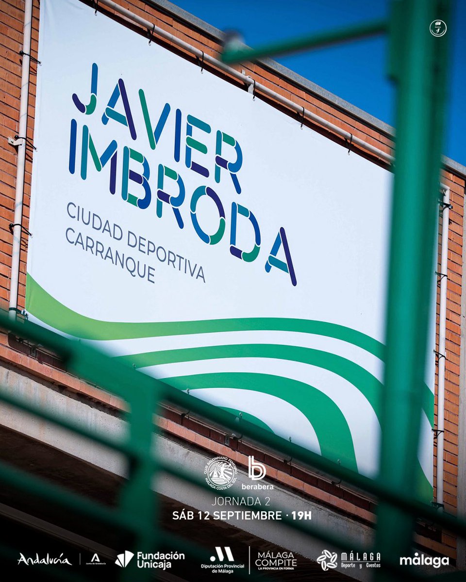 BMMalagaCosta's tweet photo. ☝🏻🏠 ¡El primero de la temporada en nuestra casa! 

@IberdrolaDHF 

⚫️⚪️ #SomosPanteras https://t.co/cIxuPpkHfL
