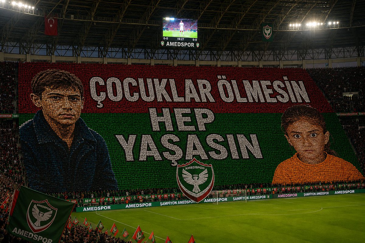 bayramzilan's tweet photo. ♦️Böyle bir koreografi de olabilir.

♦️”Çocuklar ölmesin, hep yaşasın”

♦️Eren Bülbül - Ceylan Önkol

♦️Önemli olan sürece katkı sağlamak için jest yapmak. İlk adımı atmak büyüklüktür. Amedspor bunu yaptıktan sonra Trabzon başka bir jest yapsın. Gençlerbirliği daha başka bir jest…

♦️Önyargıları kırmaktan, birbirimize sarılmaktan ve psikolojik bariyerleri bu şekilde yıkmaktan başka seçeneğimiz yok.

♦️Sporun birleştirici ve itici bir gücü var. Eğer bu gücü pozitif yönde kullanırsak çok harika bir sonuç elde edebiliriz.

♦️Bunu yapalım… Mutlaka yapalım…
