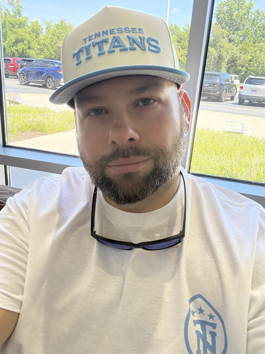 athensTITAN's tweet photo. I am SO GLAD to finally have this hat 🔥

#Titanup https://t.co/BcubsbVWLa