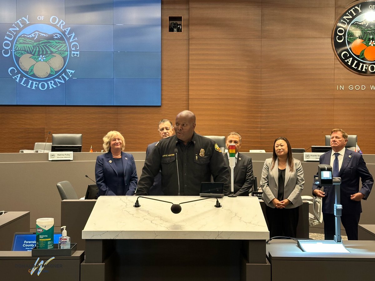 DonWagnerCA's tweet photo. Today, I brought forward a resolution  recognizing Baryic Hunter, Assistant Chief of Field Operations for the North Region at the Orange County Fire Authority, who is retiring after 30 years, 18 of those with @OCFireAuthority . 
 
We are all wish him a restful retirement! https://t.co/oq4AbWOJbV