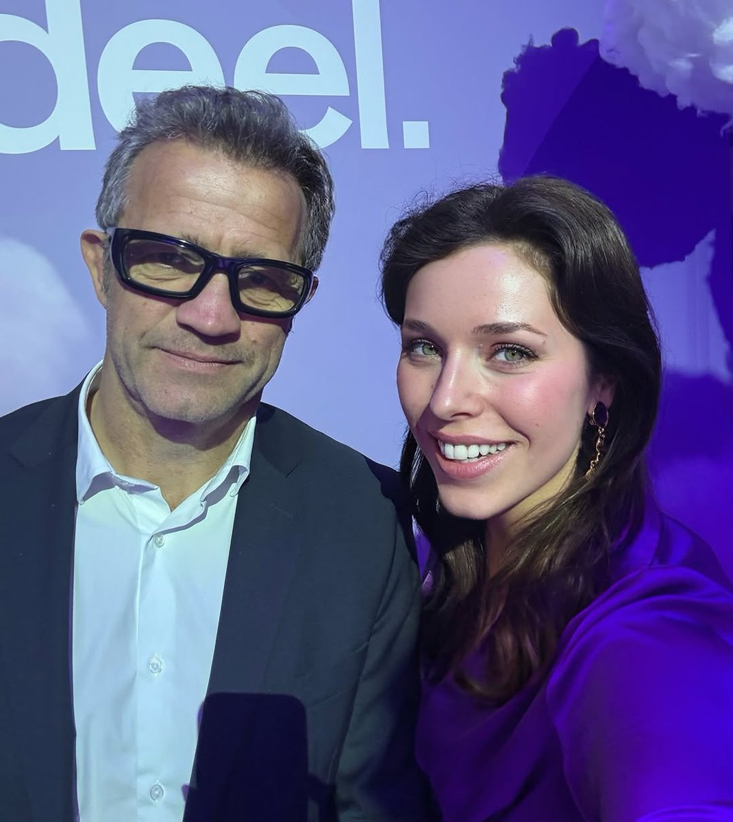 wooddaniel6888's tweet photo. Un honneur de donner une conférence avec Fabien Galthié pour la décacorne Deel. On y a raconté comment la data change chacun de nos industries 👇

Quel plaisir de faire cette intervention pour  , la startup RH valorisée 17 milliards, fondée par le Fra... https://t.co/8DoQj9M6ro