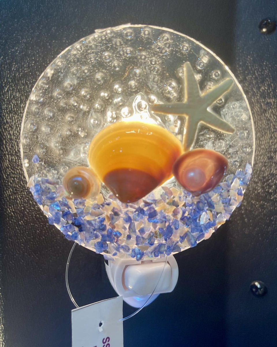 tesorotk's tweet photo. Pretty, beach-inspired nightlights for a cozy coastal glow. https://t.co/bkAPn7li5I